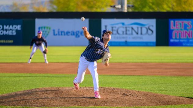 Tri-City Dust Devils' Tyler Bremner in action