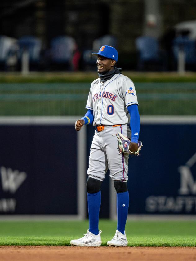Syracuse Mets shortstop Ronny Mauricio