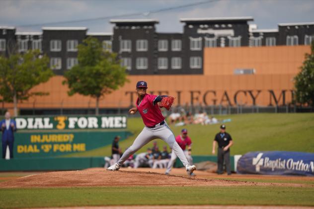 Pensacola Blue Wahoos pitcher Orlando Ortiz-Mayr