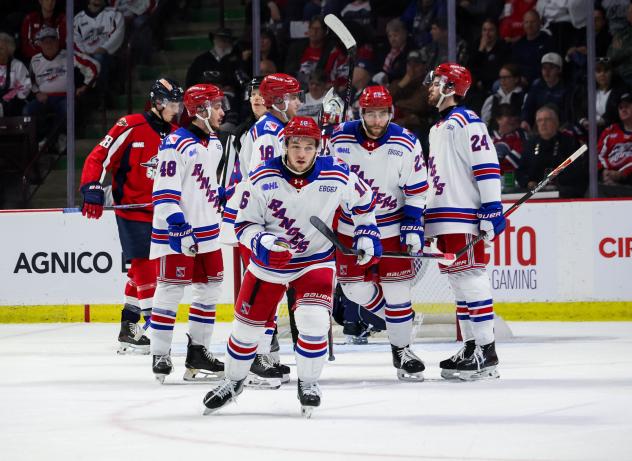 Kitchener Rangers gather on the ice