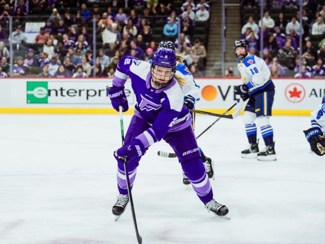 Minnesota Frost defender Lee Stecklein