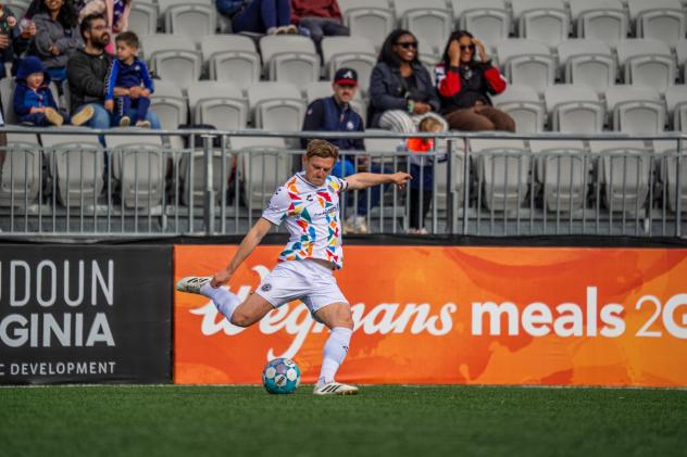 Oakland Roots in action at Loudoun United FC