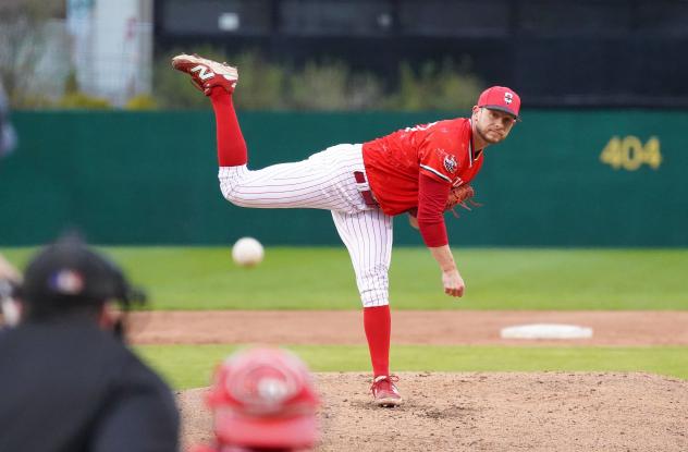 Ottawa Titans on the mound