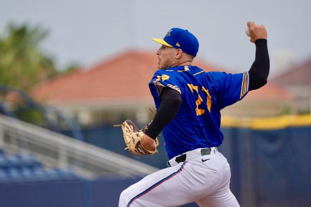 Pensacola Blue Wahoos pitcher Gabe Bierman