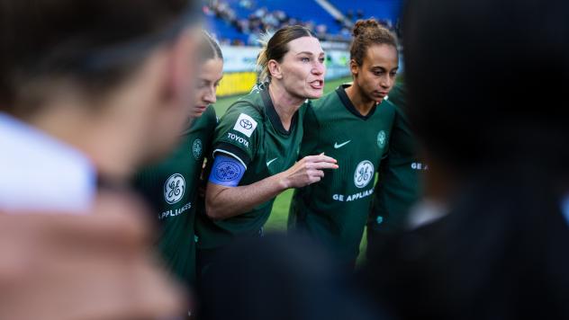 Racing Louisville FC captain Arin Wright