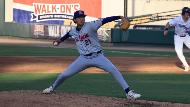 St. Lucie Mets pitcher Frank Camarillo