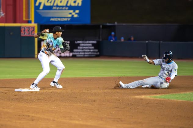 Hickory Crawdads look to turn two