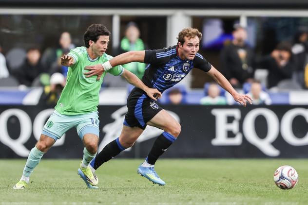 San Jose Earthquakes battle Seattle Sounders FC