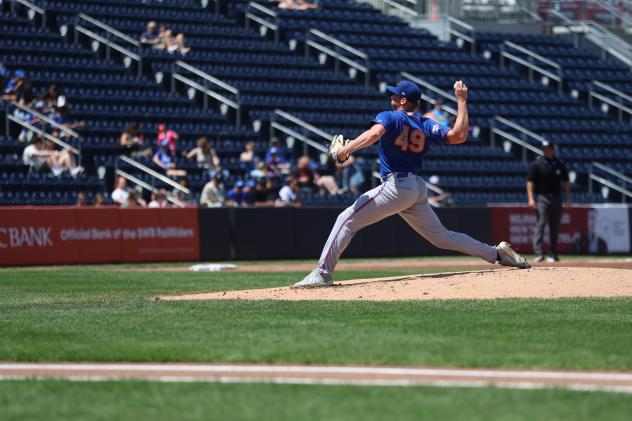 Syracuse Mets pitcher Jack Wenninger