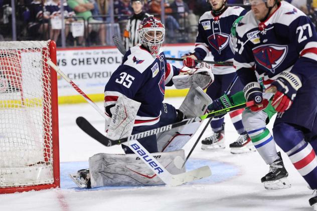 South Carolina Stingrays goaltender Seth Eisele
