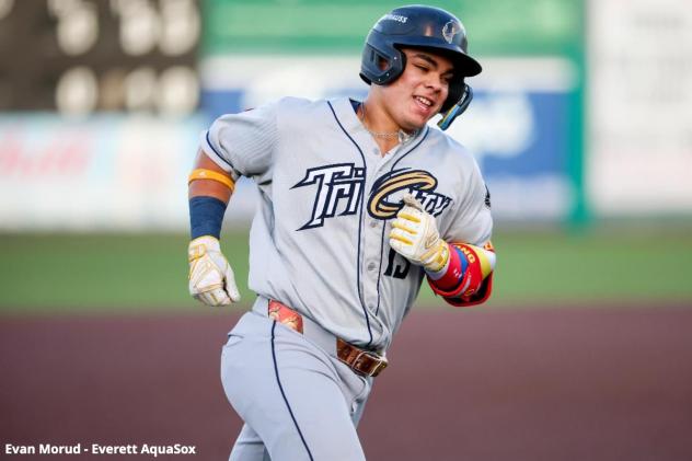 Tri-City Dust Devils catcher Juan Flores