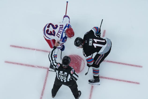 Kitchener Rangers' Sam O'Reilly versus Kelowna Rockets' Tij Iginla