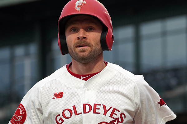 Max Murphy of the Winnipeg Goldeyes