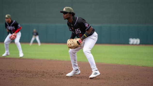 Hickory Crawdads third baseman Esteban Mejia
