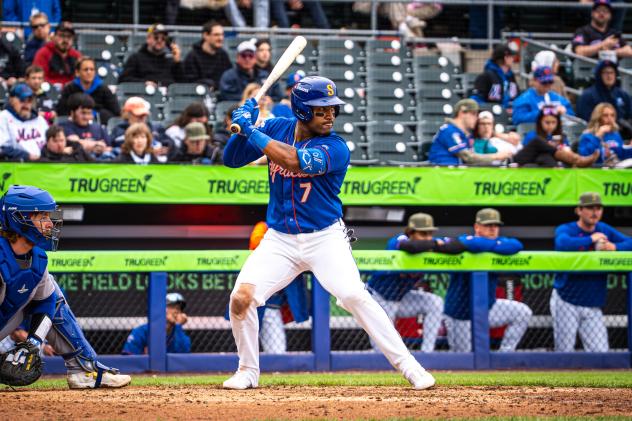 Syracuse Mets second baseman Andy Ibáñez