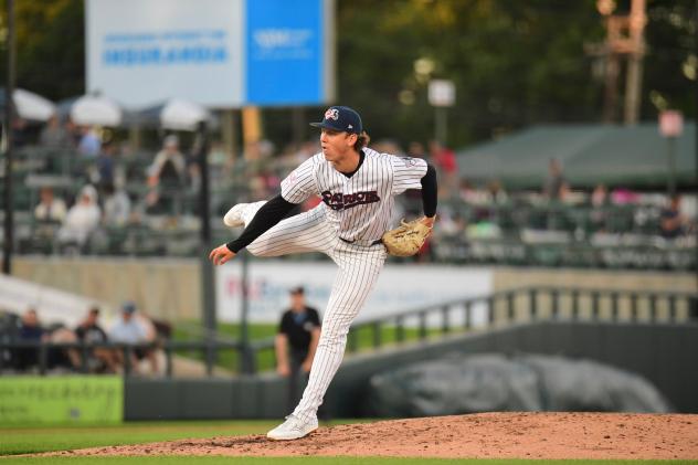 Somerset Patriots pitcher Hayden Merda