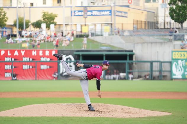 Pensacola Blue Wahoos pitcher Karson Milbrandt