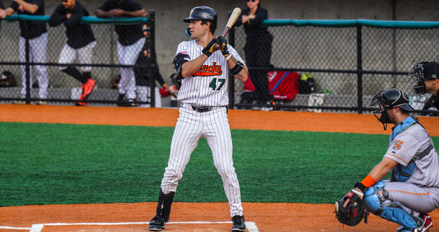 Long Island Ducks outfielder Aaron Takacs