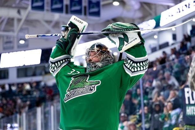 Florida Everblades goaltender Cam Johnson