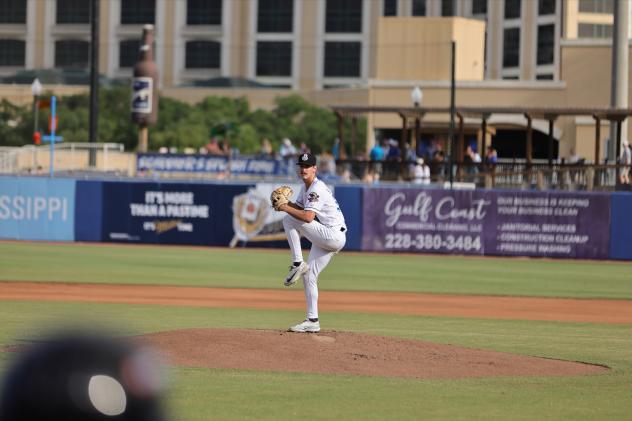 Biloxi Shuckers pitcher Bishop Letson