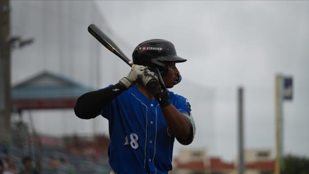 Biloxi Shuckers outfielder Mark Coley II