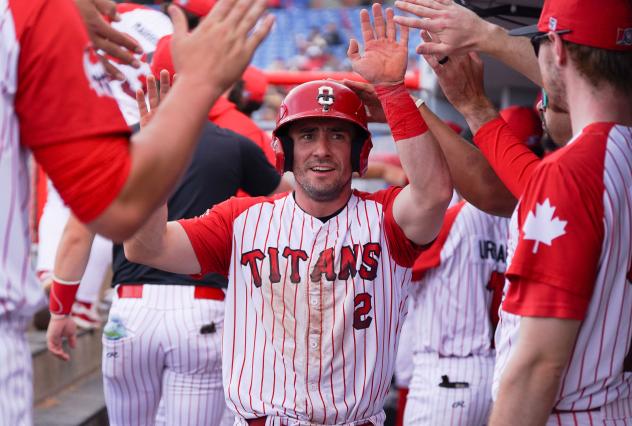 Ottawa Titans outfielder Chris Davis