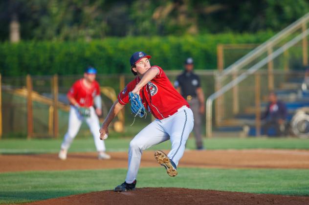 St. Cloud Rox pitcher Eli Lamb