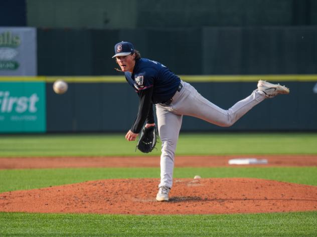 Somerset Patriots pitcher Xavier Rivas