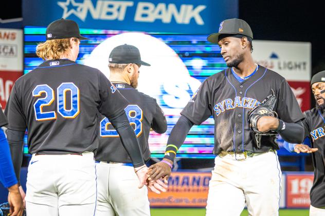 Ronny Mauricio of the Syracuse Mets