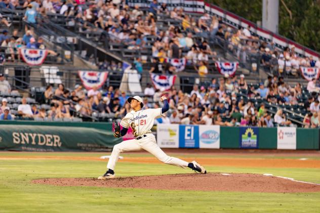 Charleston RiverDogs pitcher Blake Morgan