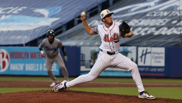 St. Lucie Mets' Tyler McLoughlin in action