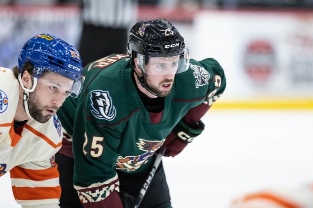 Tucson Roadrunners forward Sammy Walker