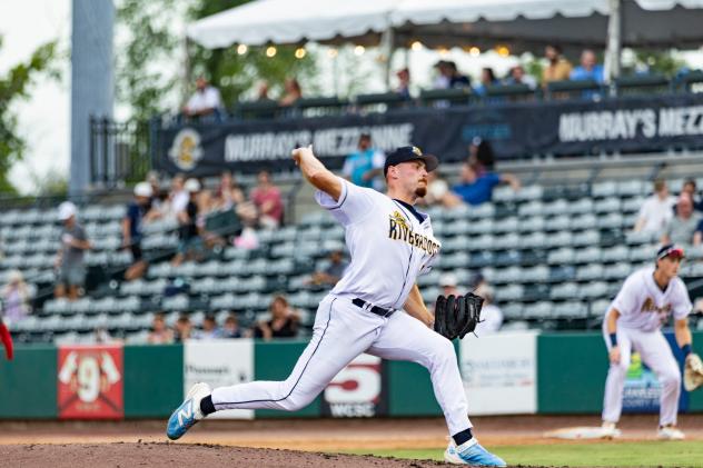 Charleston RiverDogs pitcher Trace Phillips