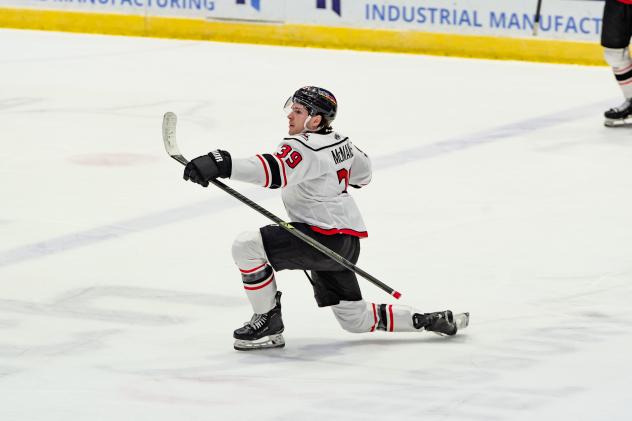 Adirondack Thunder forward Brannon McManus