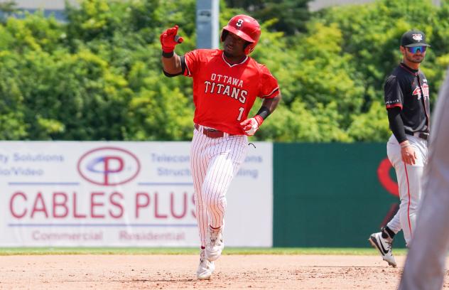 Ottawa Titans utility player Jackie Urbaez