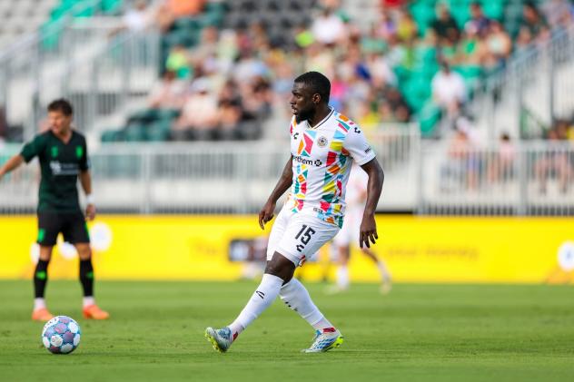 Oakland Roots SC defender Neveal Hackshaw
