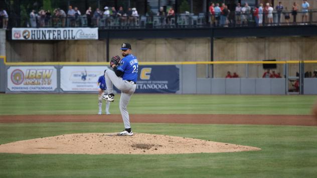 Biloxi Shuckers pitcher Yorman Galindez