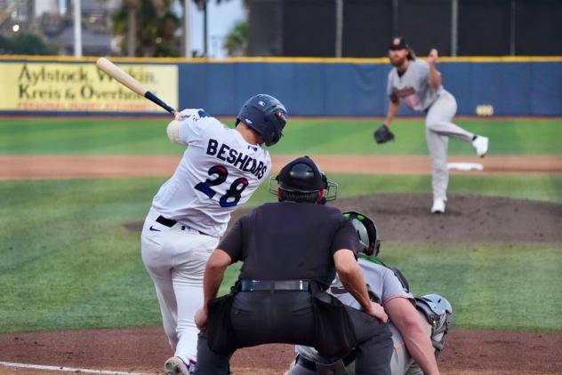 Pensacola Blue Wahoos first baseman Jay Beshears