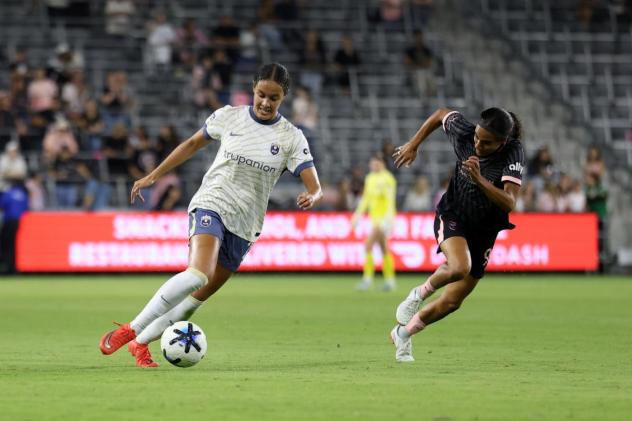 Reign FC Falls battles Angel City FC