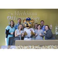 South Bend Cubs Mascot Stu at Michiana Hematology Oncology