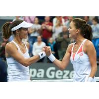 Martina Hingis and Agnieszka Radwanska