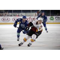 Chicago Wolves vs. Utica Comets