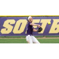Chicago Bandits Signee Infielder Sammy Marshall