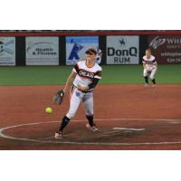 Chicago Bandits Pitcher Michelle Gascoigne