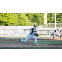 Green Bay Bullfrogs Pitcher Luke Crabb