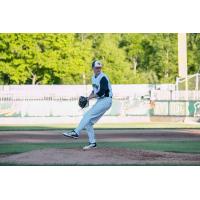 Green Bay Bullfrogs on the Mound