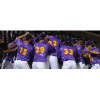 Brooklyn Cyclones Celebrate Extra-Innings Win