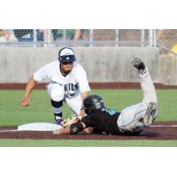 Elliot Brazilli of the Duluth Huskies
