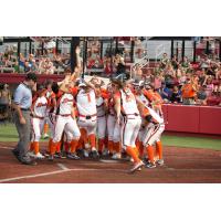 Danielle Zymkowitz Congratulated by Chicago Bandits Teammates