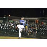 Tyler Pearson of the Sioux Falls Canaries